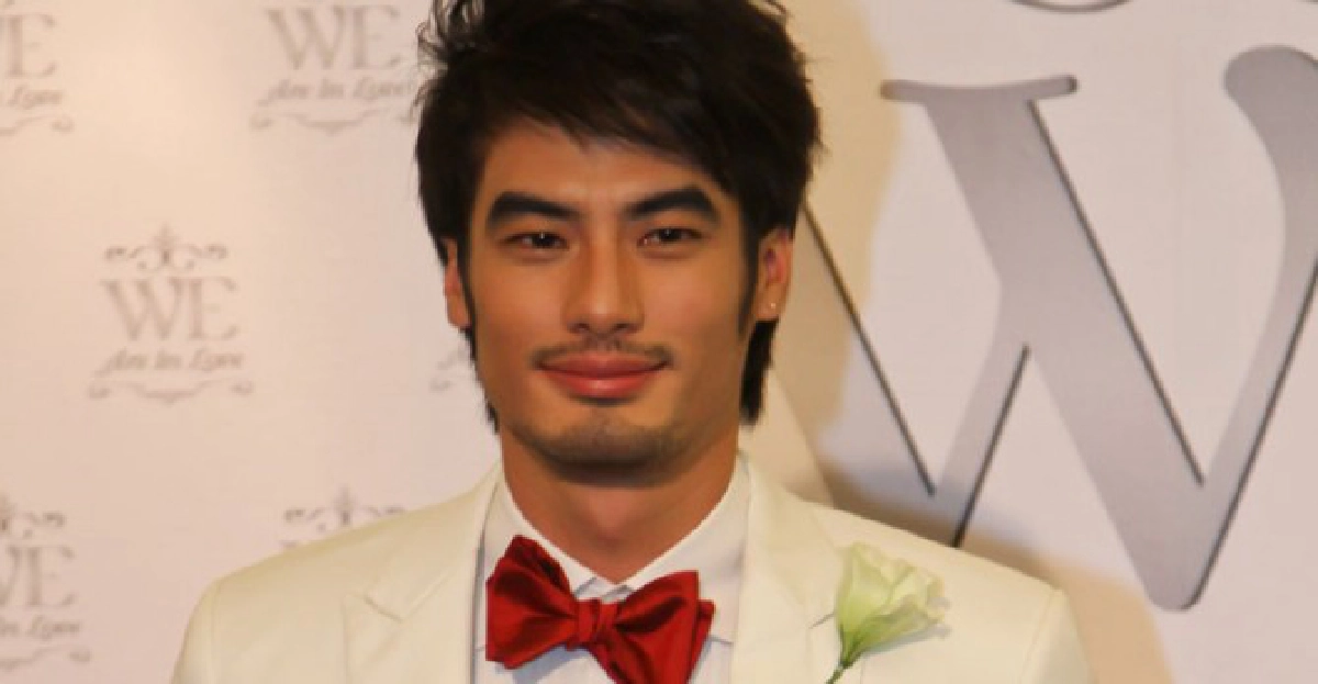 เม้าท์นอกจอ เม้าท์นอกจอ