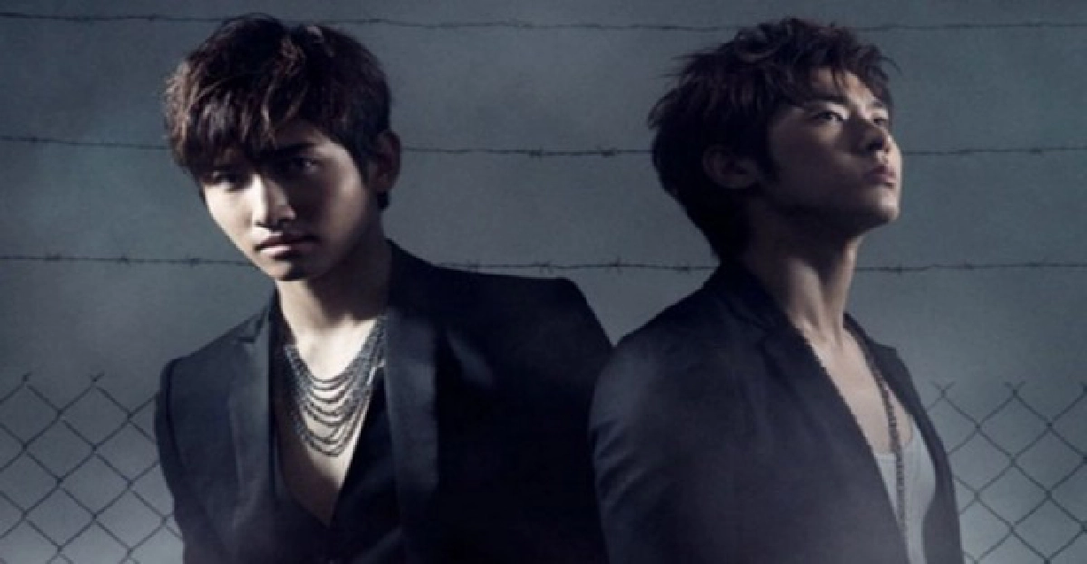'TONE'อีกหนึ่งอัลบั้ม2หนุ่มโทโฮชินกิ
'TONE'อีกหนึ่งอัลบั้ม2หนุ่มโทโฮชินกิ