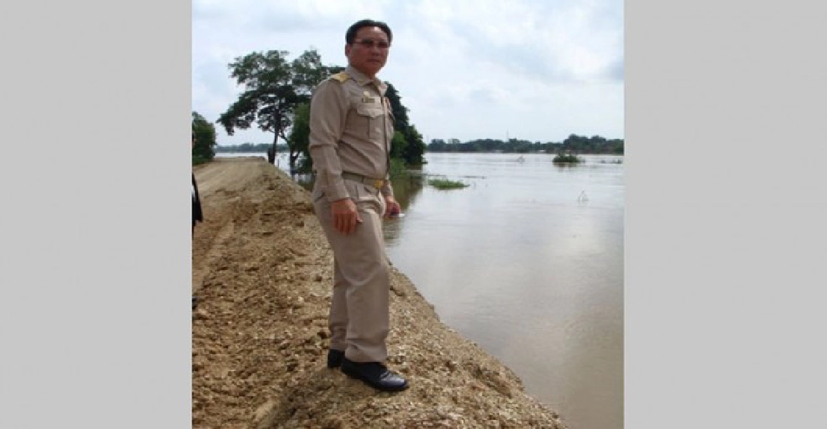 ชื่นชมนายกนครสวรรค์ 