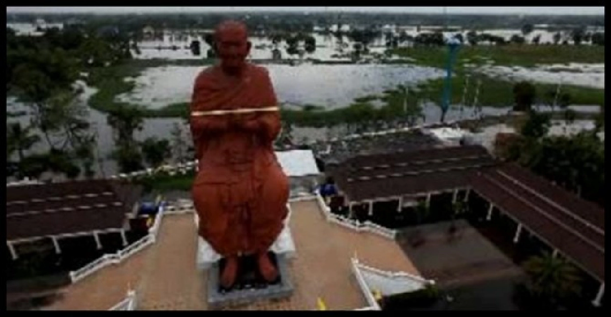 ชุมชนช่วยวัดหลวงพ่อโตปทุมฯไม่ท่วม