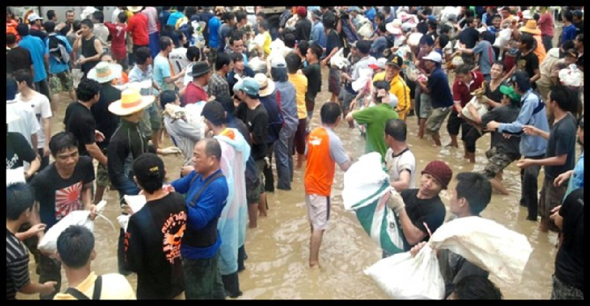 'นวนคร'ต้านไม่อยู่ ประชาชนแตกตื่น เร่งอพยพจนโกลาหล