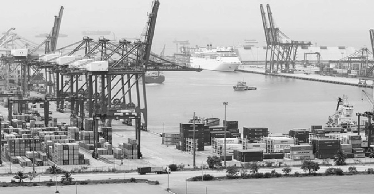 ท่าเรือแหลมฉบังเฟส 3 โอกาสนำไทยสู่พาณิชย์นาวี
ท่าเรือแหลมฉบังเฟส 3 โอกาสนำไทยสู่พาณิชย์นาวี