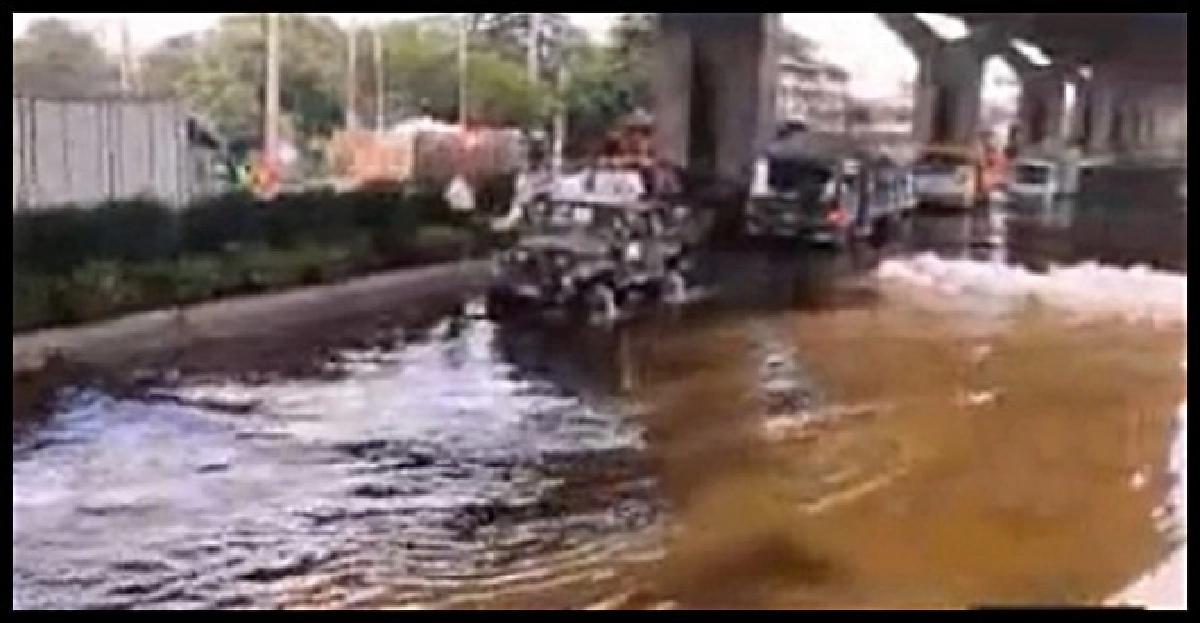 นํ้าท่วมทางรถไฟแยกกําแพงเพชร6 นํ้าท่วมทางรถไฟแยกกําแพงเพชร6