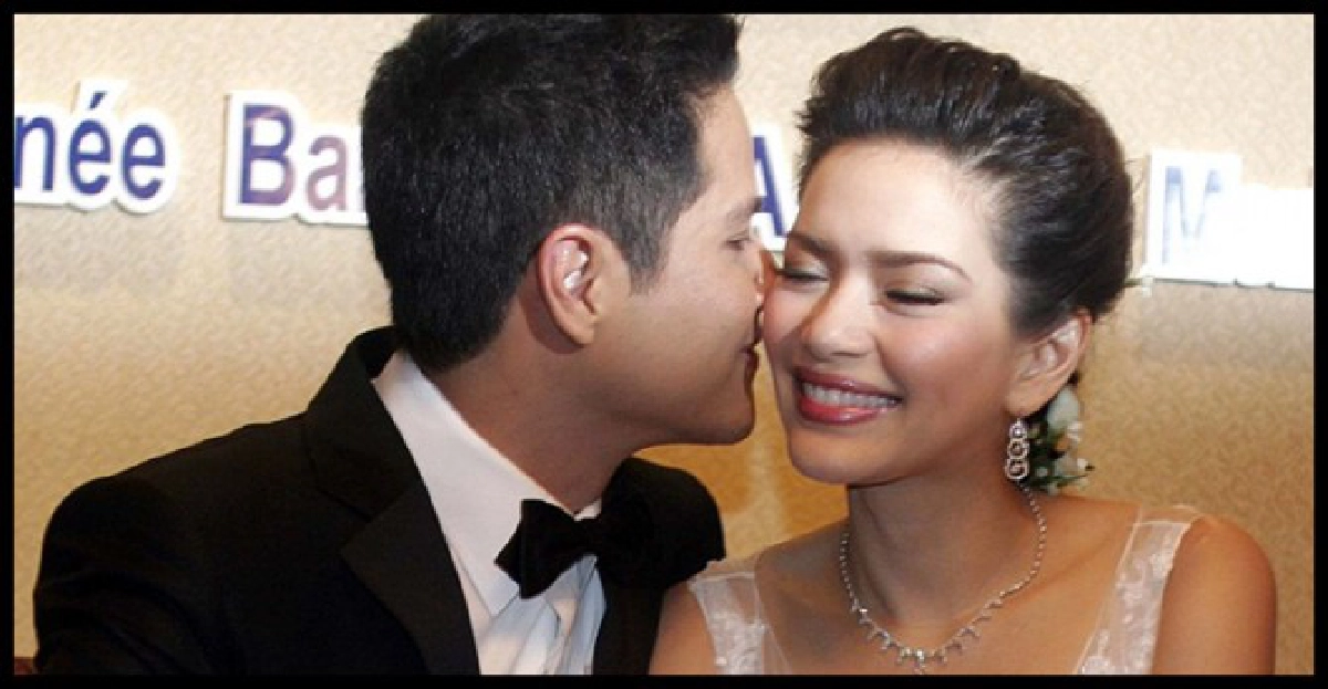 'อ้อม-อาท'เฮป่องสมใจรับสุดเห่อ
'อ้อม-อาท'เฮป่องสมใจรับสุดเห่อ