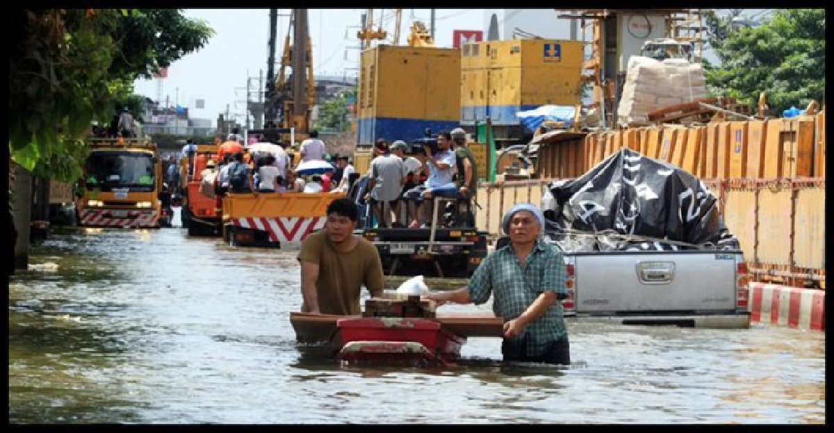 บางพลัดน้ำสูง-จรัญฯยังซ่อมพนังไม่ได้
บางพลัดน้ำสูง-จรัญฯยังซ่อมพนังไม่ได้