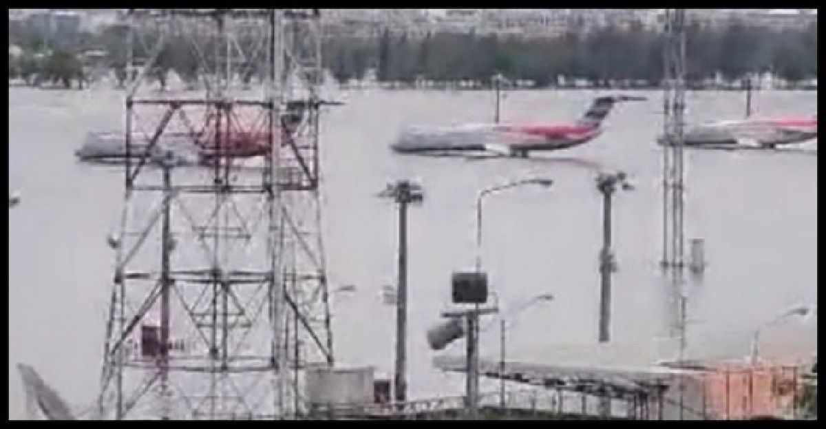 สนามบินดอนเมืองน้ำเอ่อในรันเวย์ สนามบินดอนเมืองน้ำเอ่อในรันเวย์