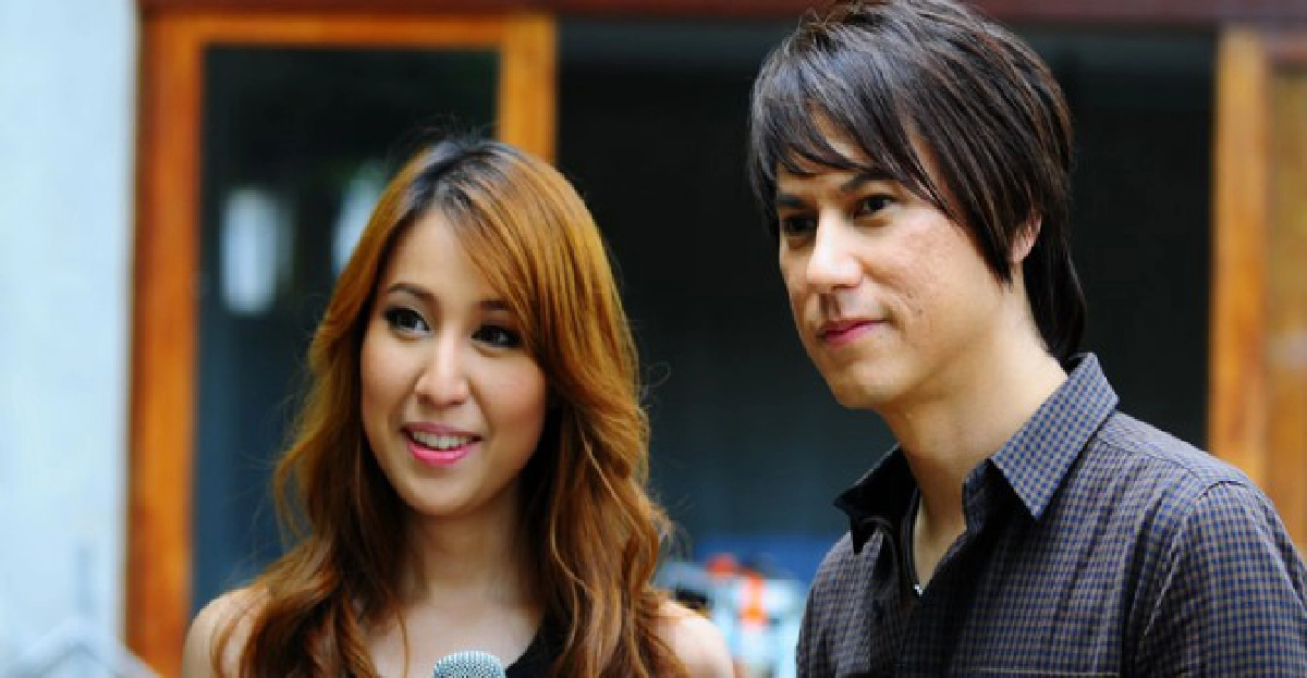 เสิร์ฟข่าวเม้าท์แตก
เสิร์ฟข่าวเม้าท์แตก