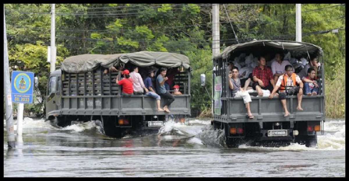 'ผบ.ทบ.'สั่งเพิ่มรถทหาร5เส้นทาง