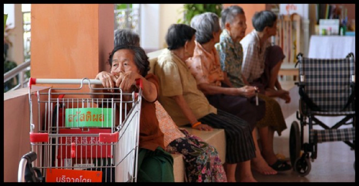 บ้านบางแคอพยพคนชราออกหมดแล้ว

