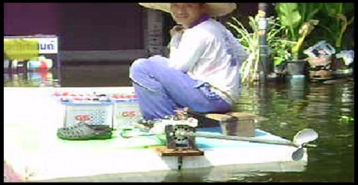 ประดิษฐ์เรือโฟมวิ่งเร็วไม่แพ้เรือหางยาว