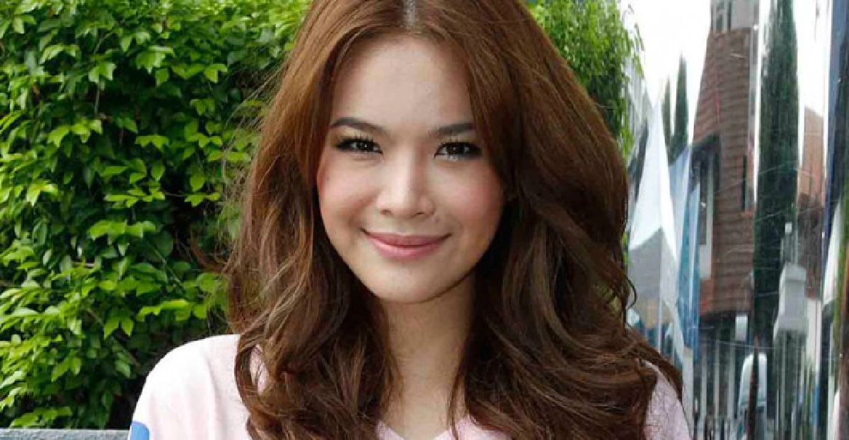 เม้าท์นอกจอ เม้าท์นอกจอ