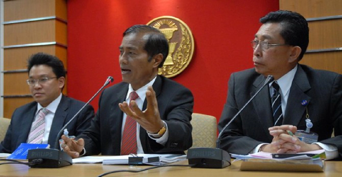 'ปชป.'ชี้ช่องเอาผิด'ประชา' 'ปชป.'ชี้ช่องเอาผิด'ประชา'