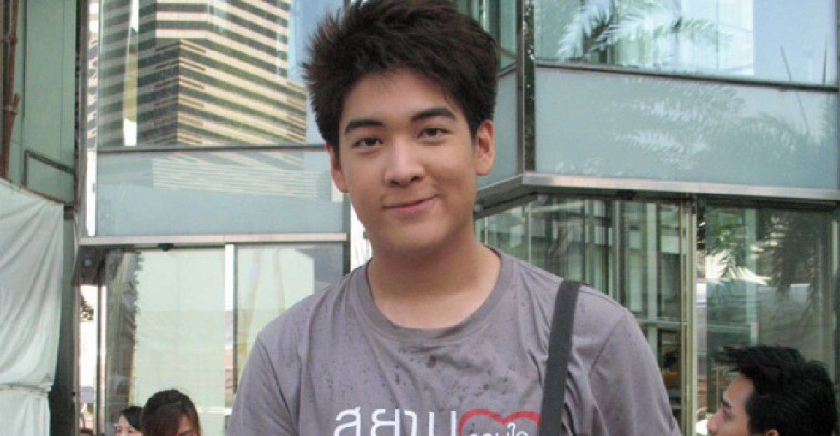 จ่ายเงินซื้อสัญญาจาก'โกโก้''อวบอ้วน'หันซบ'โพลีพลัส'
จ่ายเงินซื้อสัญญาจาก'โกโก้''อวบอ้วน'หันซบ'โพลีพลัส'