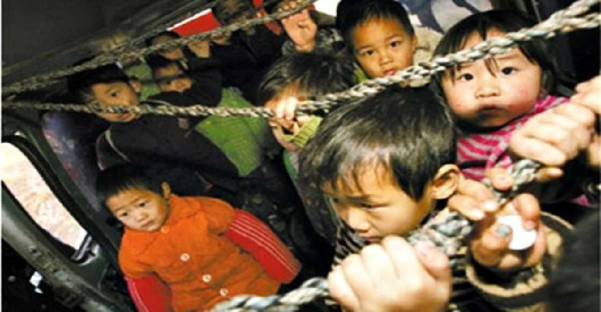 ชาวจีนร้องรัฐดูแลรถรับ-ส่งนร. ชาวจีนร้องรัฐดูแลรถรับ-ส่งนร.
