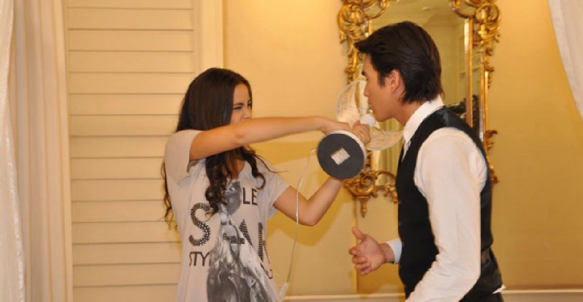 'ณเดชน์-ญาญ่า'เชือดเฉือนรักแรง-เกลียดแรง
