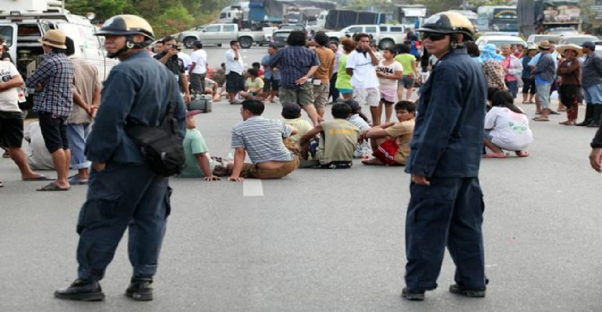 ประท้วงปิด'กาญจนาฯ'ทั้ง2ฝั่งแล้ว!