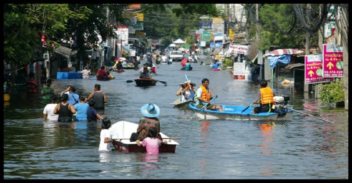 ชาวแจ้งวัฒนะ14จี้ศปภ.เร่งระบายน้ำออก ชาวแจ้งวัฒนะ14จี้ศปภ.เร่งระบายน้ำออก
