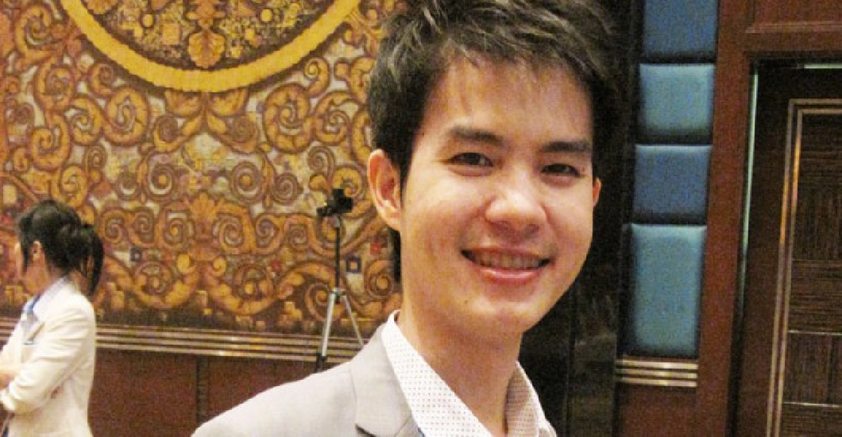 ความสุข ความรัก ความสำเร็จ
สร้างได้ด้วยตนเอง ความสุข ความรัก ความสำเร็จ
สร้างได้ด้วยตนเอง