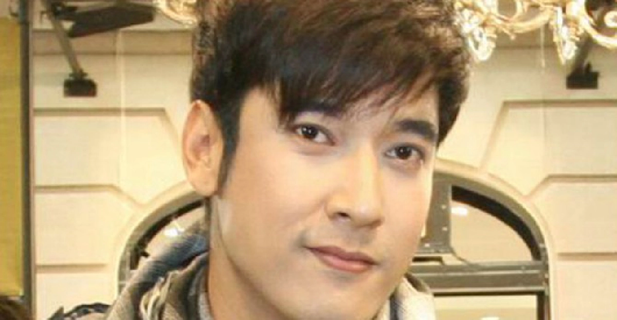 'มะลิ'ปัดกิ๊ก'วี'เสียใจเคยพูดจาไม่คิด
'มะลิ'ปัดกิ๊ก'วี'เสียใจเคยพูดจาไม่คิด