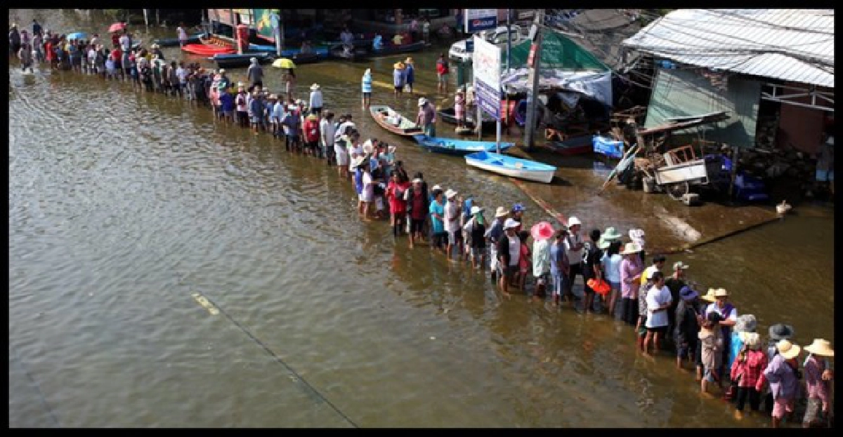 ลุ้น!นัดฟังคำสั่งคนนนท์ฟ้อง'ศปภ.-กทม.' ลุ้น!นัดฟังคำสั่งคนนนท์ฟ้อง'ศปภ.-กทม.'
