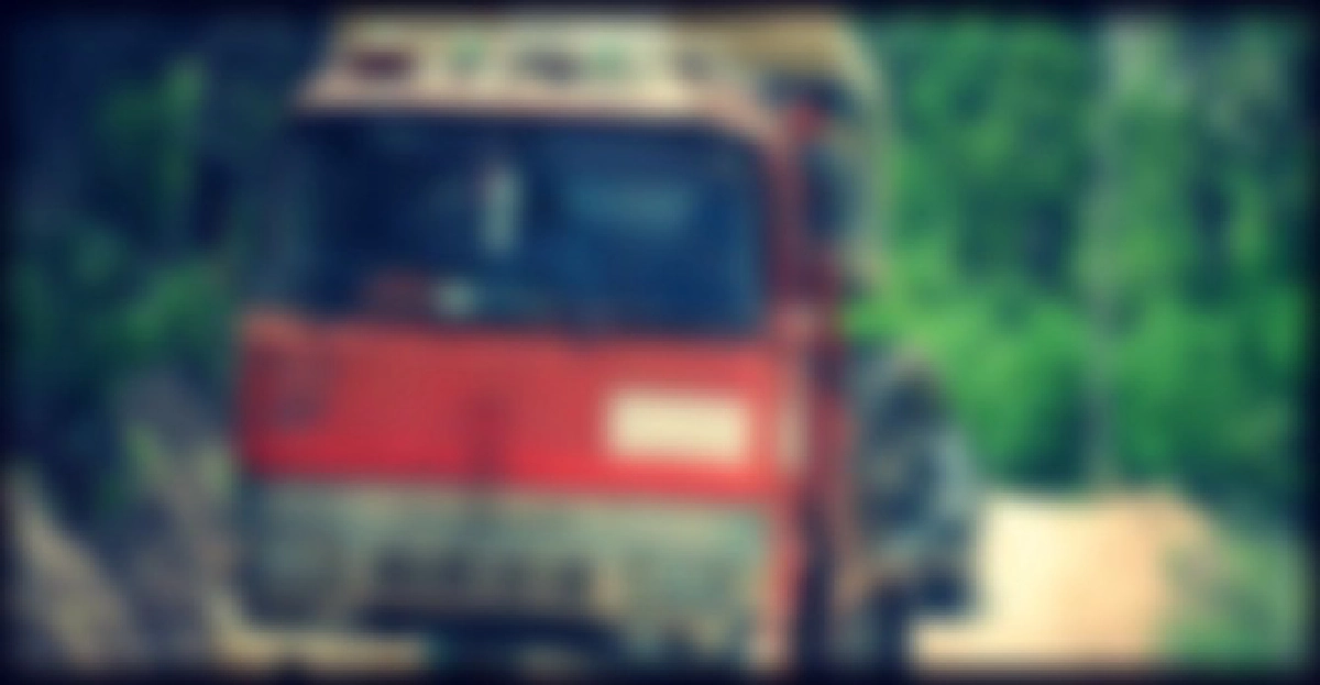 รถบรรทุกสารเคมีคว่ำสี่แยกมาบตาพุด รถบรรทุกสารเคมีคว่ำสี่แยกมาบตาพุด