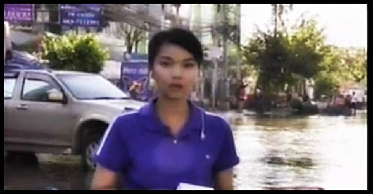 'เซียร์รังสิต'น้ำลด-คราบน้ำมันลอยอื้อ!
'เซียร์รังสิต'น้ำลด-คราบน้ำมันลอยอื้อ!