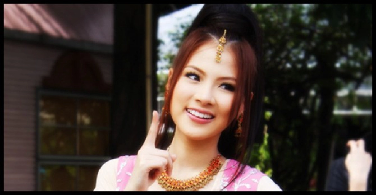 ดาราเปลี่ยนคาแร็กเตอร์แจ้งเกิด
ดาราเปลี่ยนคาแร็กเตอร์แจ้งเกิด