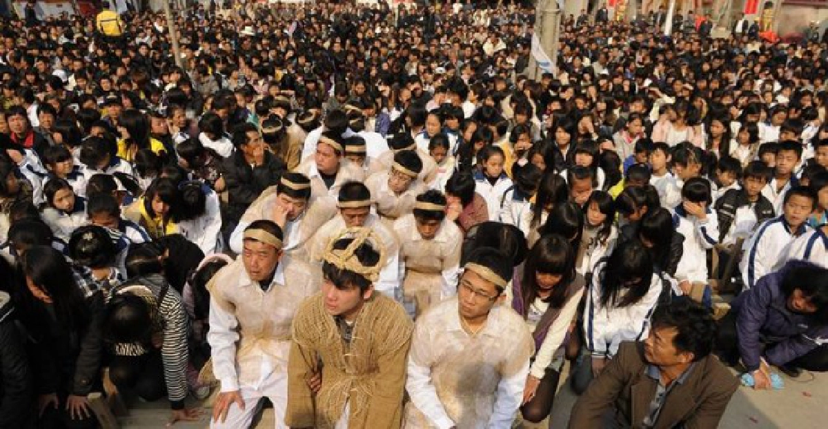 จีนตัดการส่งน้ำ-อาหารให้ชาวบ้านประท้วงที่ดิน จีนตัดการส่งน้ำ-อาหารให้ชาวบ้านประท้วงที่ดิน
