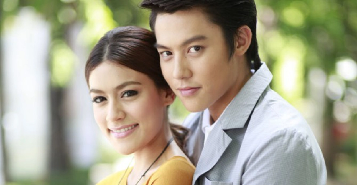 จอแก้ว เรื่องย่อ สามหนุ่มเนื้อทอง
