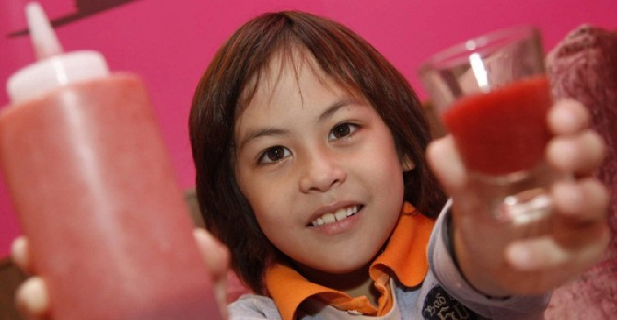 'พี-เคนโค'ควง'ใยไหม'ทำขนม'แพนเค้ก'