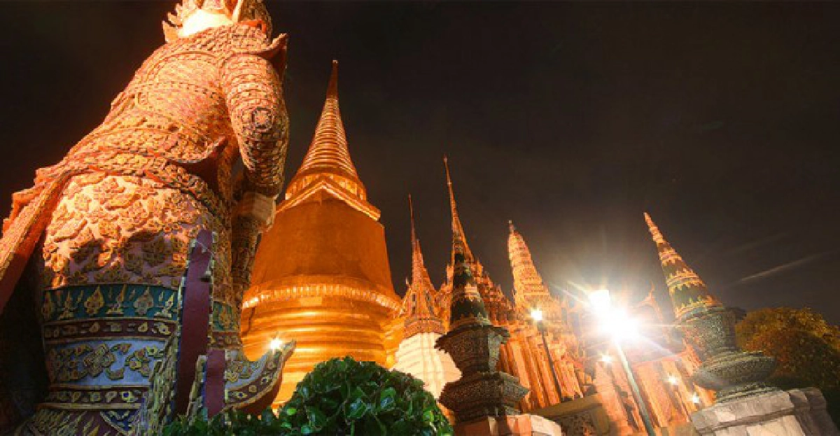 'เย็นศิระเพราะพระบริบาล' 