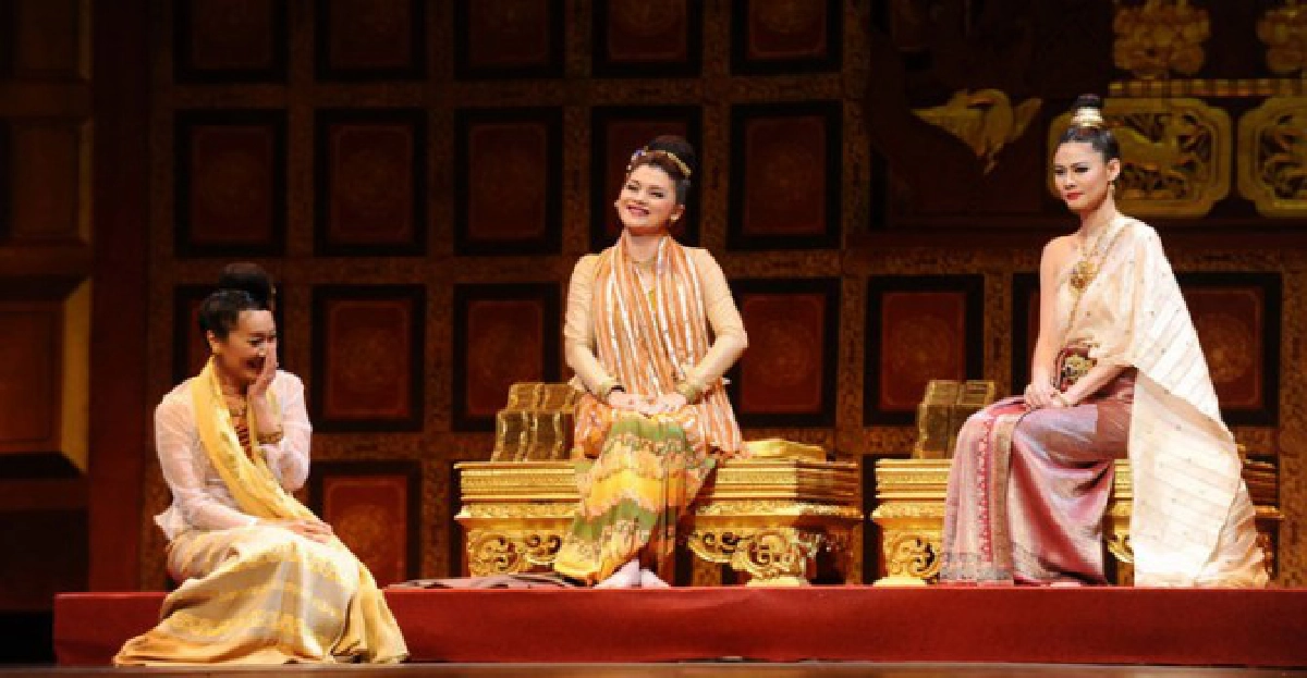 ละครเวทีอิงประวัติศาสตร์'สมเด็จพระนเรศวรมหาราช'
