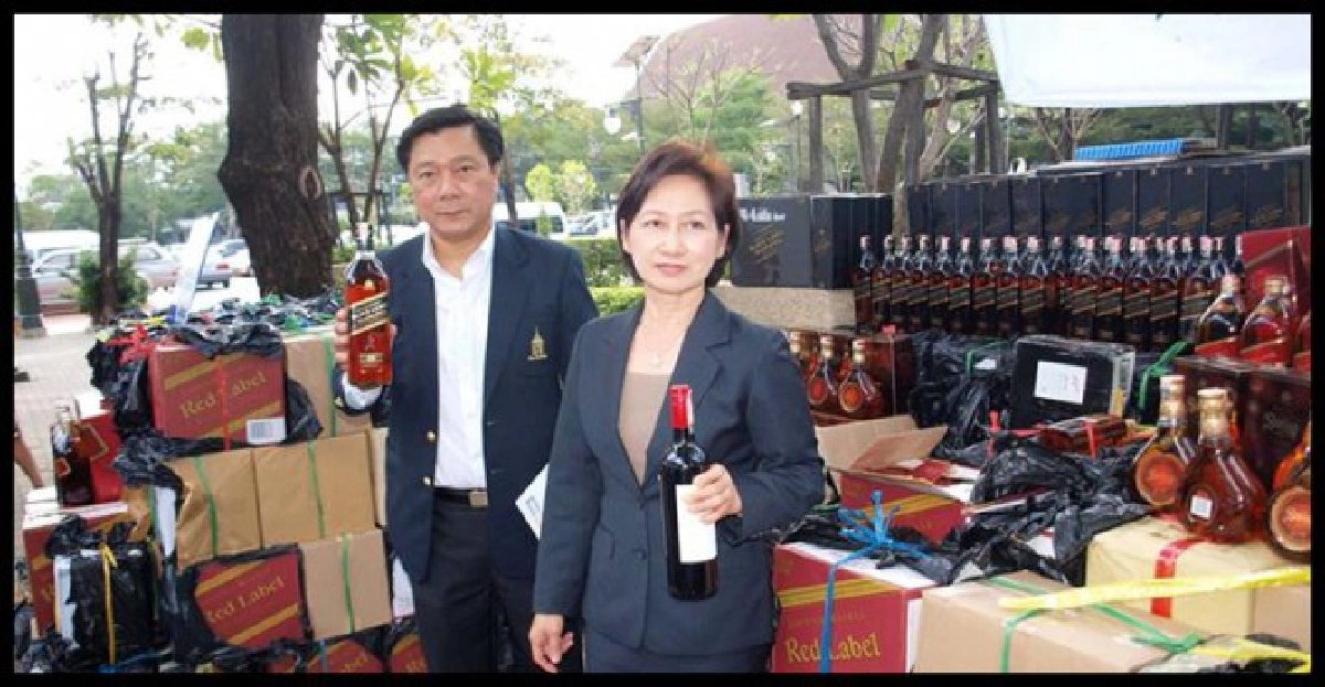 จับสินค้าหนีภาษีมูลกค่ากว่า36ล.
จับสินค้าหนีภาษีมูลกค่ากว่า36ล.