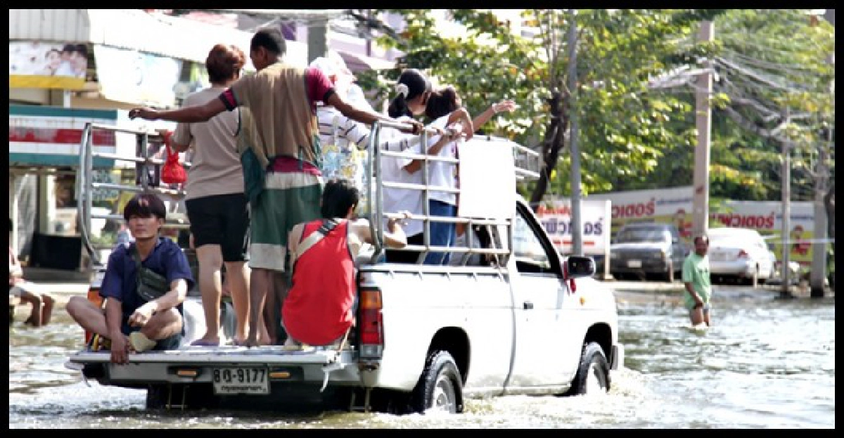 โพลล์เผยนทท.ต่างชาติระบุน้ำท่วมส่งผลกระทบน้อย โพลล์เผยนทท.ต่างชาติระบุน้ำท่วมส่งผลกระทบน้อย