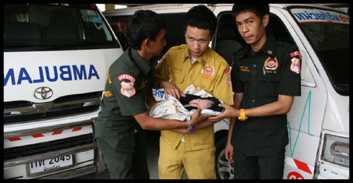 ทิ้งทารกแรกเกิดหน้าร้านขายของเก่า ทิ้งทารกแรกเกิดหน้าร้านขายของเก่า