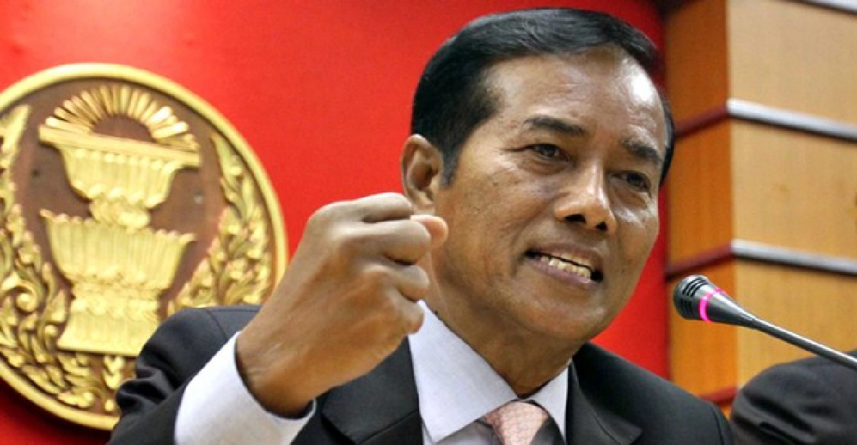 'ถาวร'จวก'รบ.'ทำราคายางตก 'ถาวร'จวก'รบ.'ทำราคายางตก