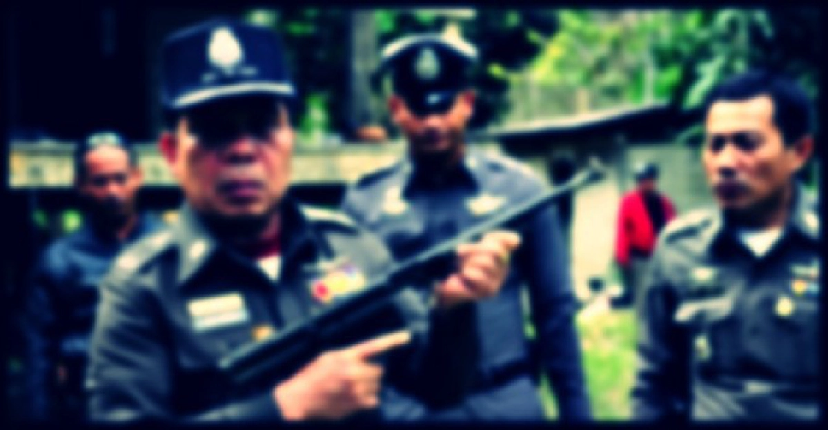 นอภ.เบตงสั่งทีมไล่ล่าเสือหลังพบรอยเท้าเพิ่ม นอภ.เบตงสั่งทีมไล่ล่าเสือหลังพบรอยเท้าเพิ่ม