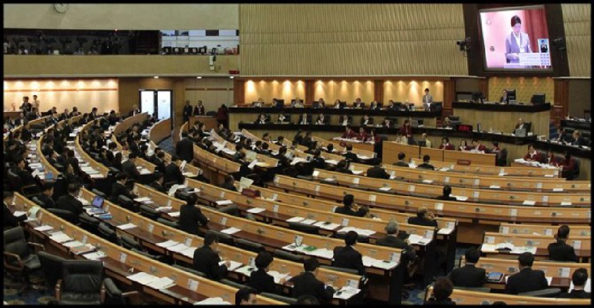 การเมืองเรื่องตัณหา