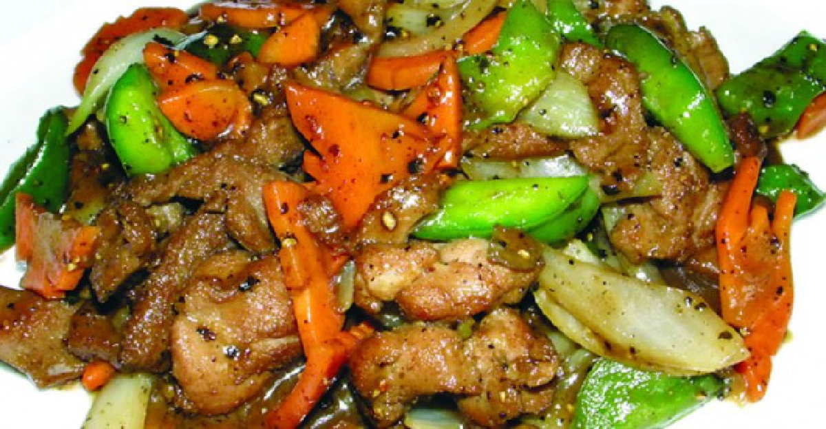 เนื้อเป็ดผัดพริกไทยดำ