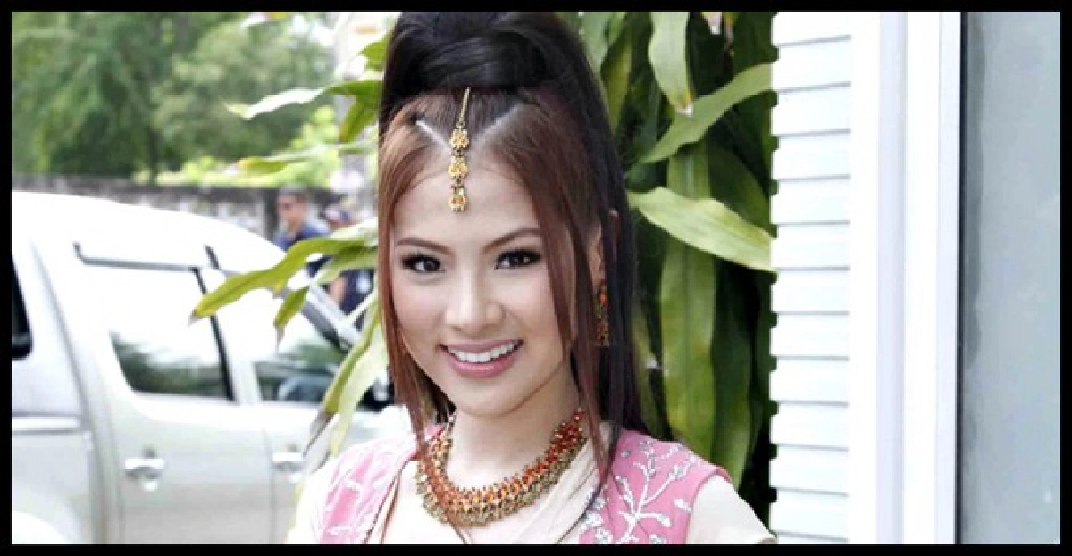 'เฟิร์น'ระบำหน้าท้องปะทะ'ทับทิม'มันส์หยด
'เฟิร์น'ระบำหน้าท้องปะทะ'ทับทิม'มันส์หยด