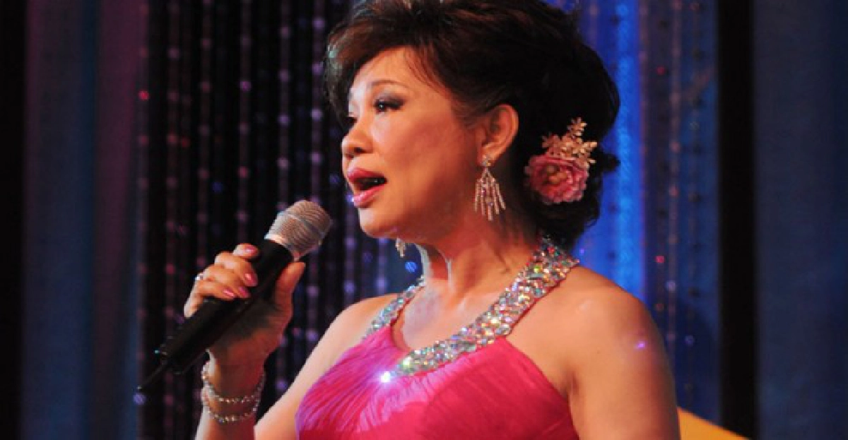 สตรีไทยรวมใจเพื่อผู้ประสบภัย
สตรีไทยรวมใจเพื่อผู้ประสบภัย