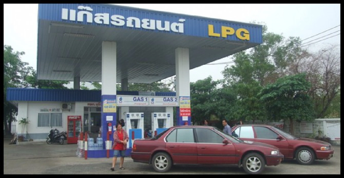 พท.ลุยเสนอคุมกำเนิดรถใช้LPG พท.ลุยเสนอคุมกำเนิดรถใช้LPG