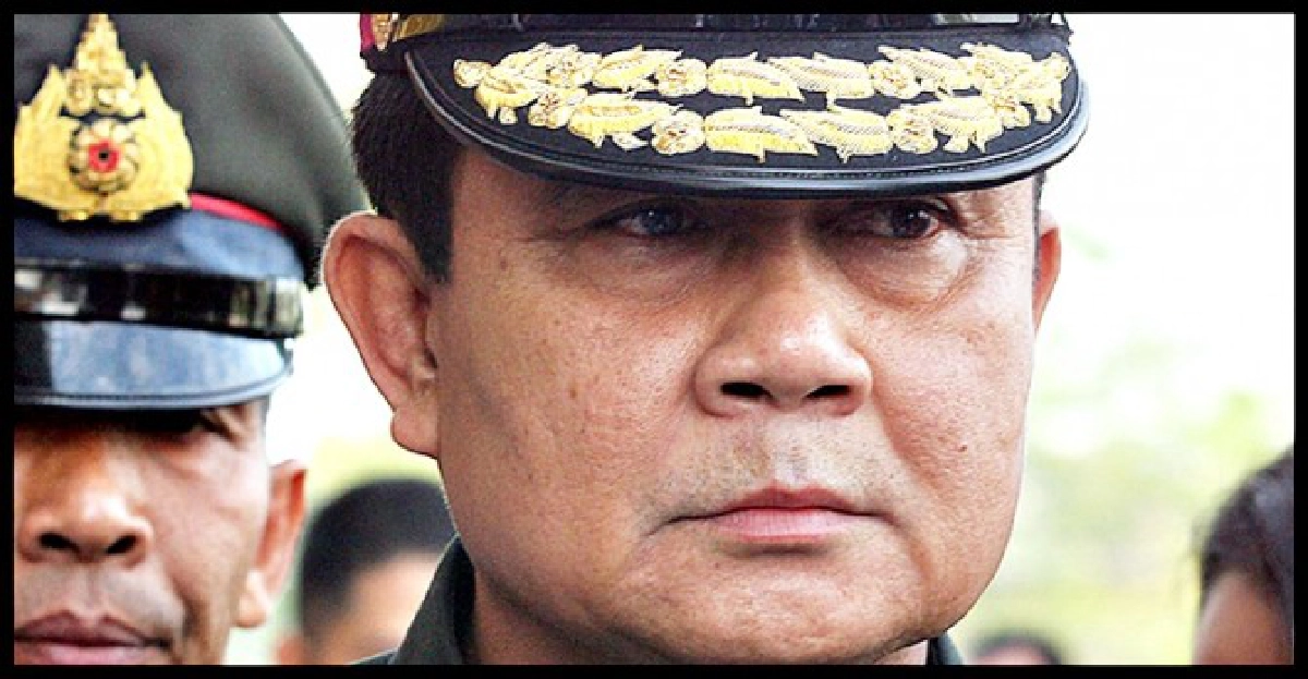 'ประยุทธ์'เดือดถูกถาม'นิติราษฎร์' 'ประยุทธ์'เดือดถูกถาม'นิติราษฎร์'