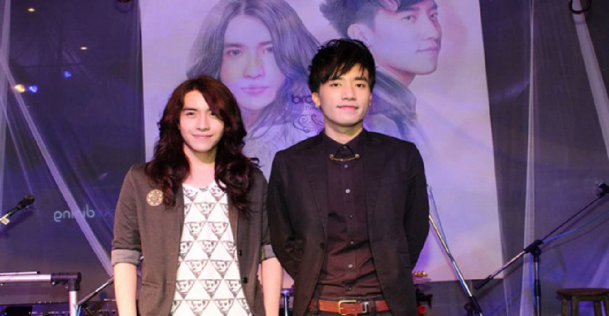 'เสียงดนตรีในแกเลอรี'กับคอนเสิร์ตใหญ่ของ'ซิงกูลาร์'
'เสียงดนตรีในแกเลอรี'กับคอนเสิร์ตใหญ่ของ'ซิงกูลาร์'