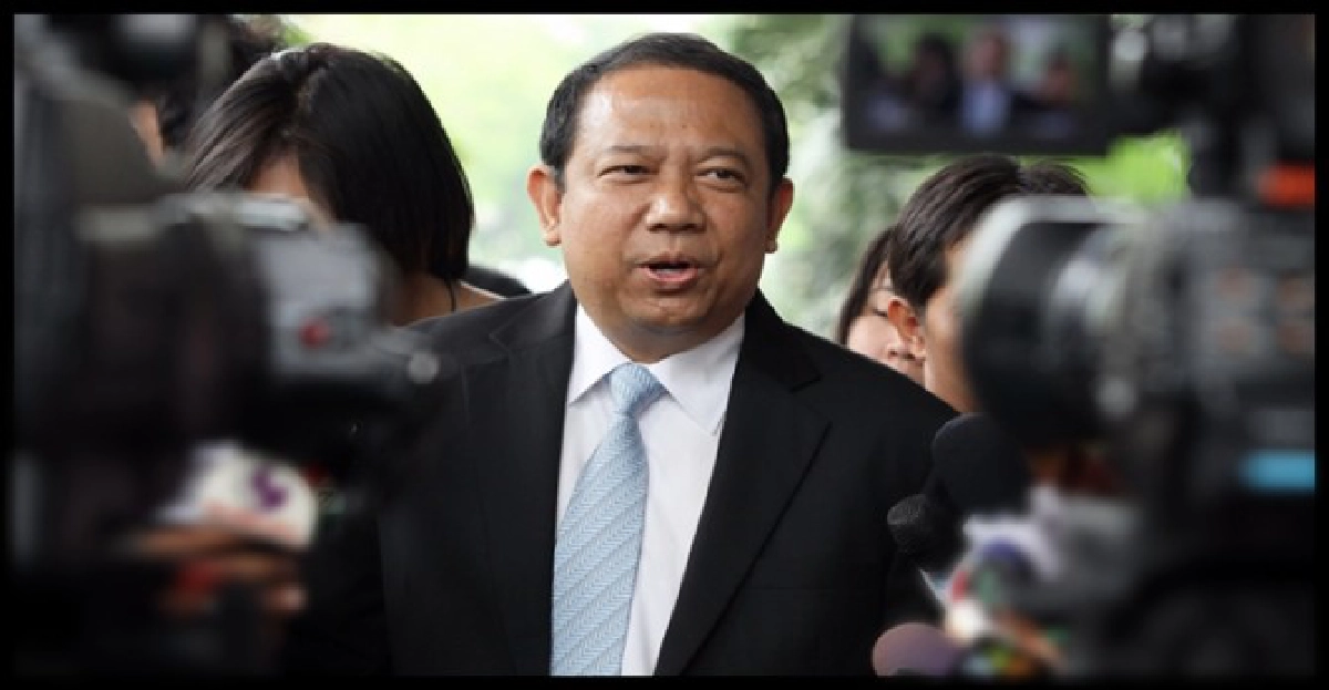 ลือหึ่ง!โยก'ธาริต'นั่งผอ.ข่าวกรอง ลือหึ่ง!โยก'ธาริต'นั่งผอ.ข่าวกรอง
