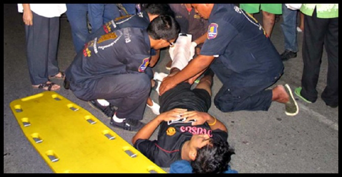 กระบะตีนผี!ซิ่งชนนศ.เจ็บก่อนชิ่งหนี