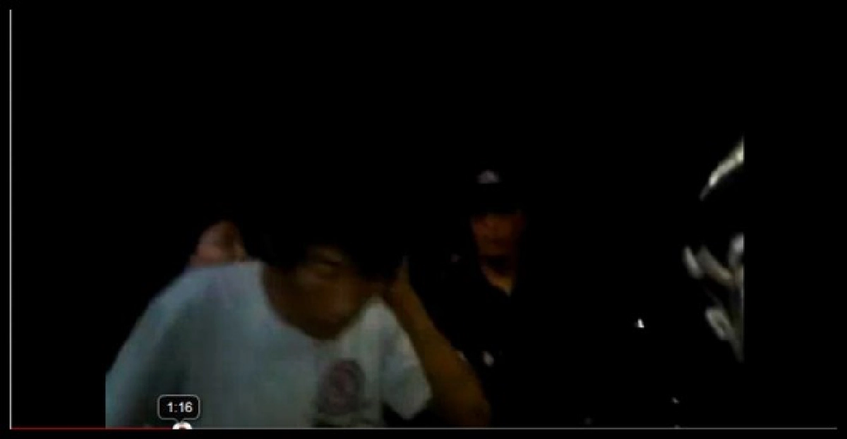 'โผล่อีกตบบ้องหู'คล้ายตร.ก่อเหตุ 'โผล่อีกตบบ้องหู'คล้ายตร.ก่อเหตุ