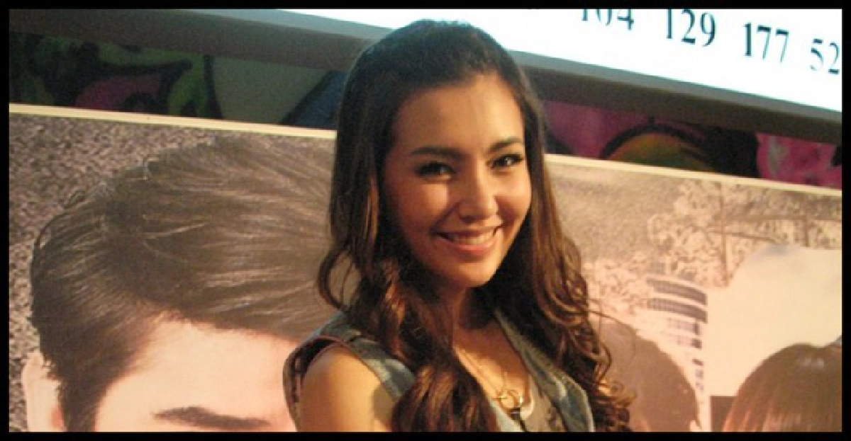เม้าท์นอกจอ
เม้าท์นอกจอ