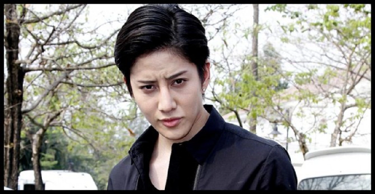 'ไมค์'โต้สาวหมวยแค่เพื่อน
'ไมค์'โต้สาวหมวยแค่เพื่อน