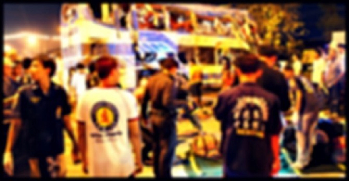 สลด!รถทัวร์ชน18ล้อดับเพิ่มเป็น12ศพ